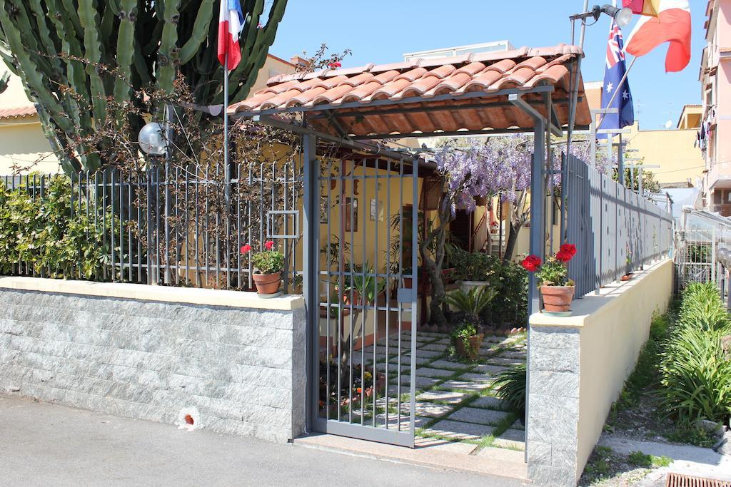 Domus Felix Bed & Breakfast Ercolano Bagian luar foto